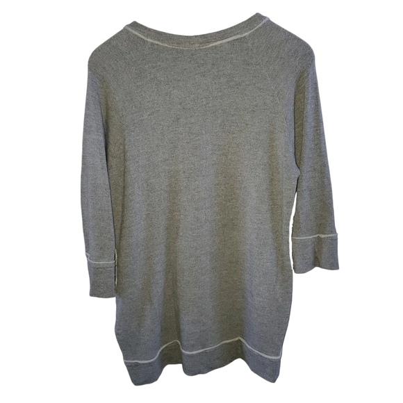 Anthropologie's Dolan Parknit Contrast Gray Jersey & Ivory Chunky Cable Knit Tee - Picture 3 of 11